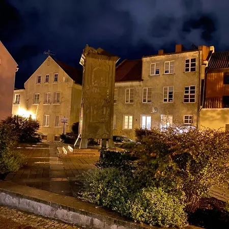 Modern Comfort In The Heart Of Old Town Apartmán *